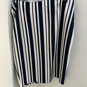 Brand new skirt